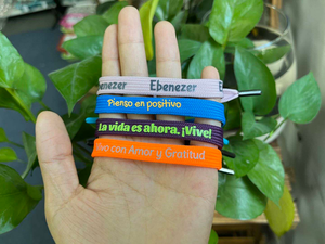 Pulsera Pienso en Positivo